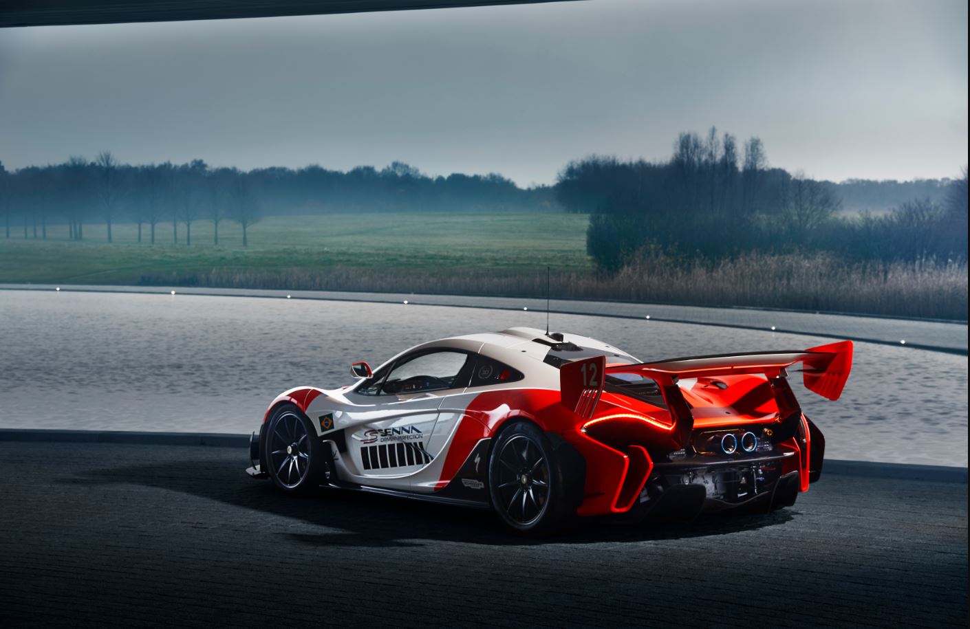 McLaren P1™ GTR
